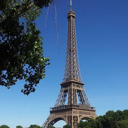 Apartment Studio Tour Eiffel *